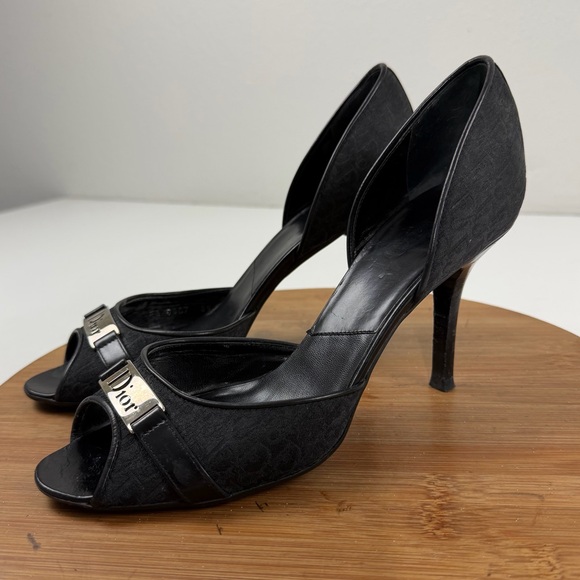 Christian Dior Diorissimo Pattern Black Leather Pumps - Picture 3 of 11